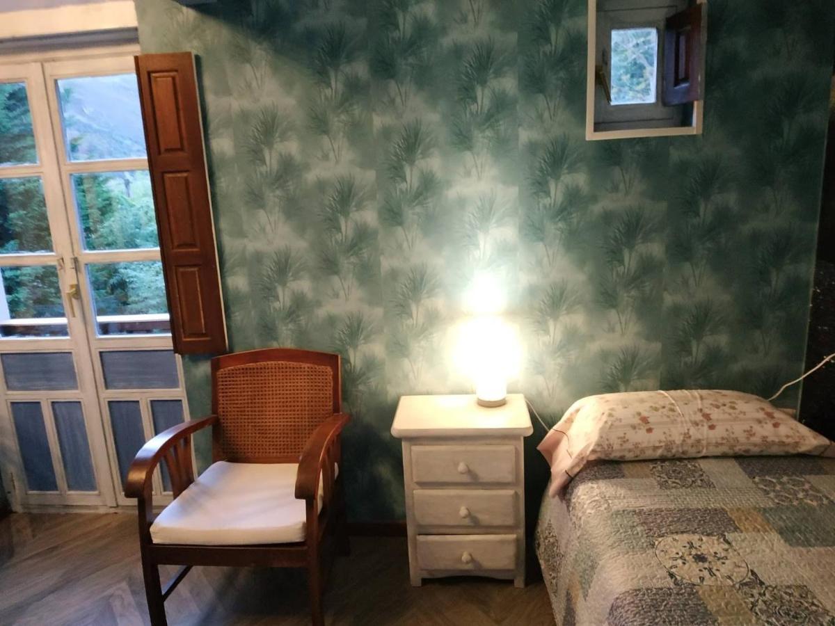 Pension Alfoz De Rondiella Piñeres Εξωτερικό φωτογραφία